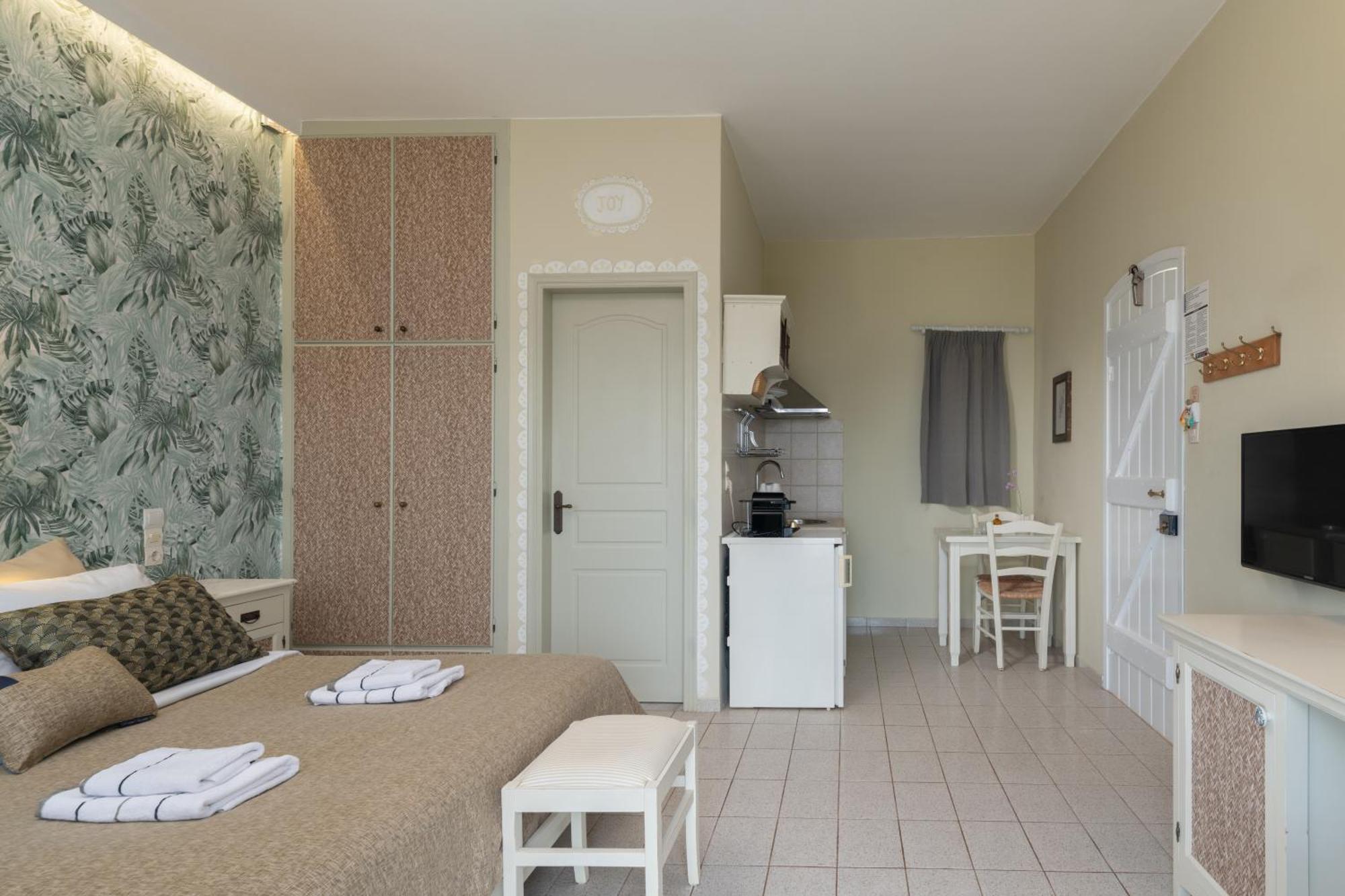 Adrakos Apartments (Adults Only) Elounda Exterior foto